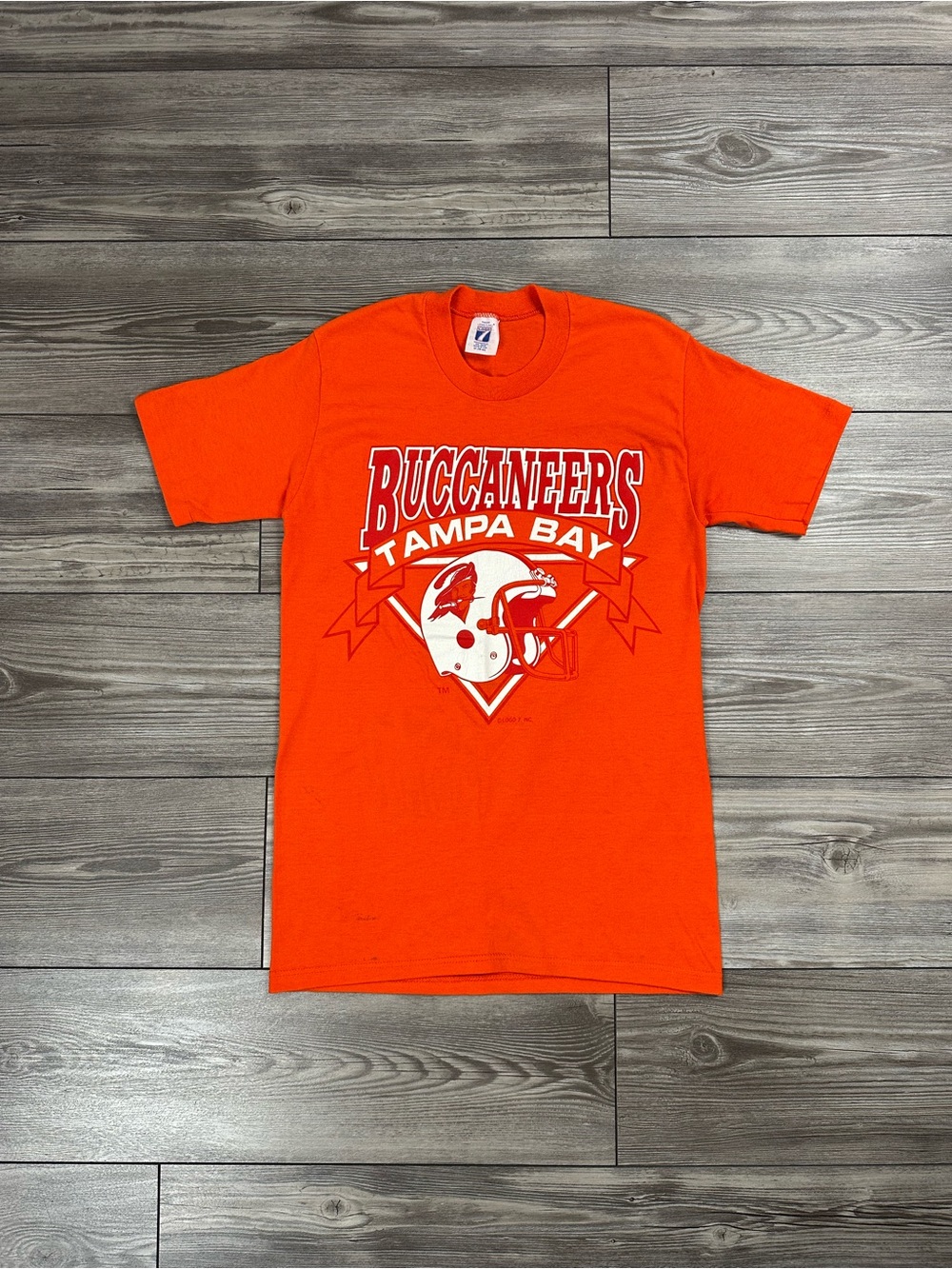 Vintage Tampa Bay Buccaneers T Shirt